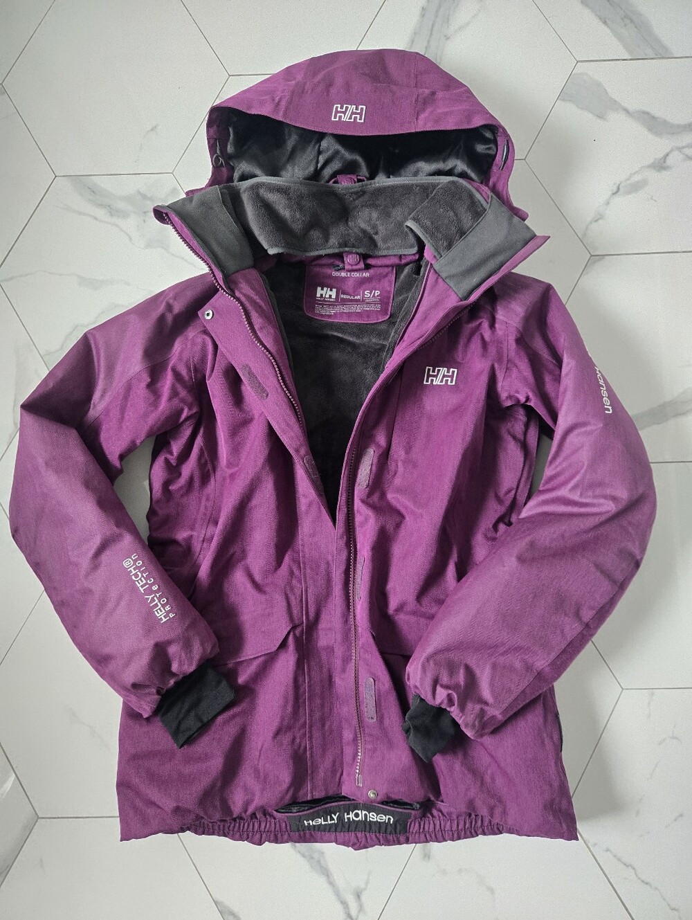 Helly Hansen Women's Purple Waterproof Winter Jacket